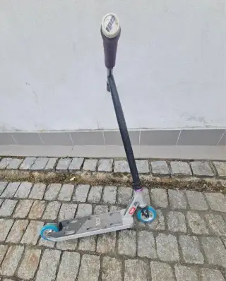 Custom Freestyle koloběžka