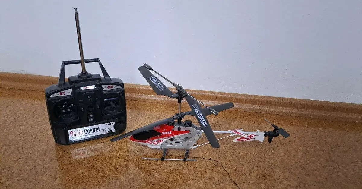 RC vrtulník Syma S032G