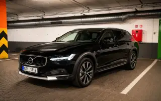 Volvo V90 – 2023, 101 000 km