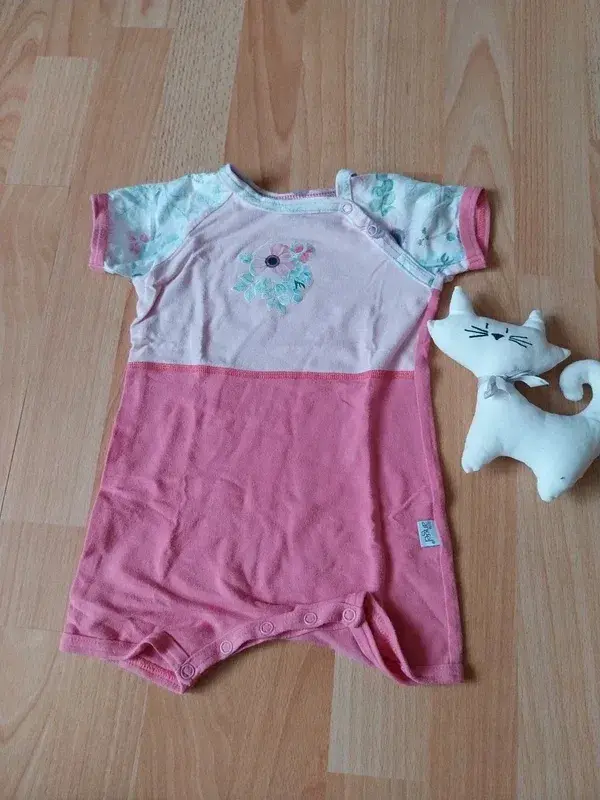 Funkční krátký overal Little Angel, vel. 86