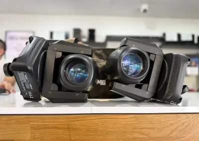 2x otočná hlava Moving Head + Botex SD-10