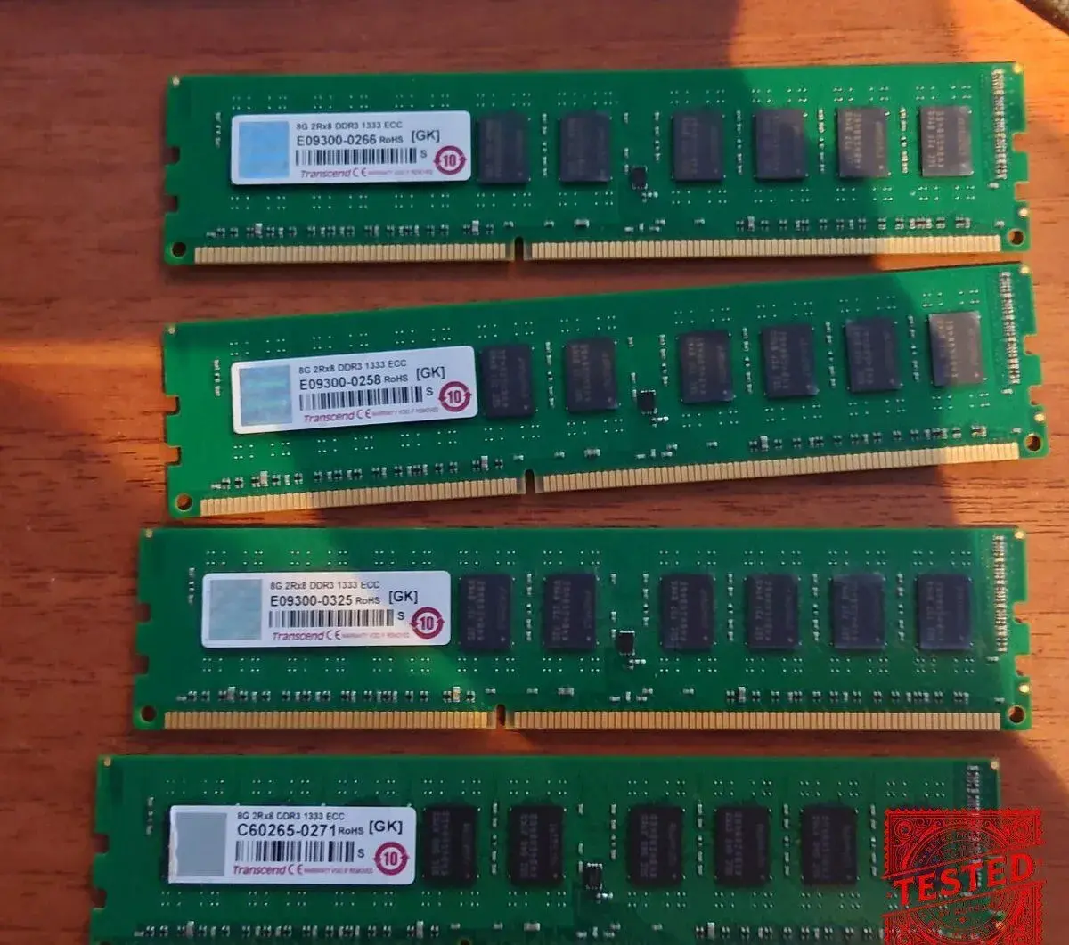 8 GB DDR3 ECC Registred 4 kusy (32GB)