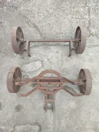 Podvozky pod stabilní motor