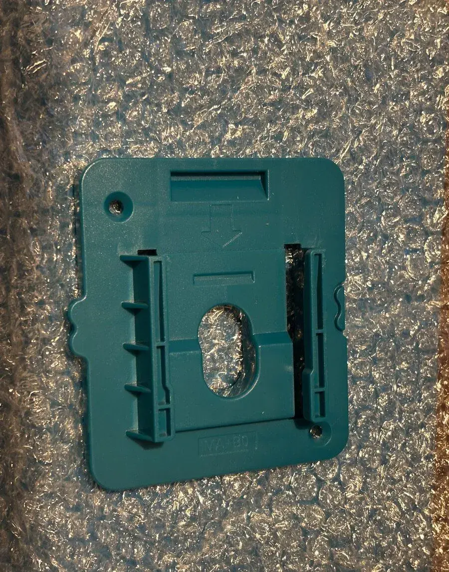 Makita držák baterie