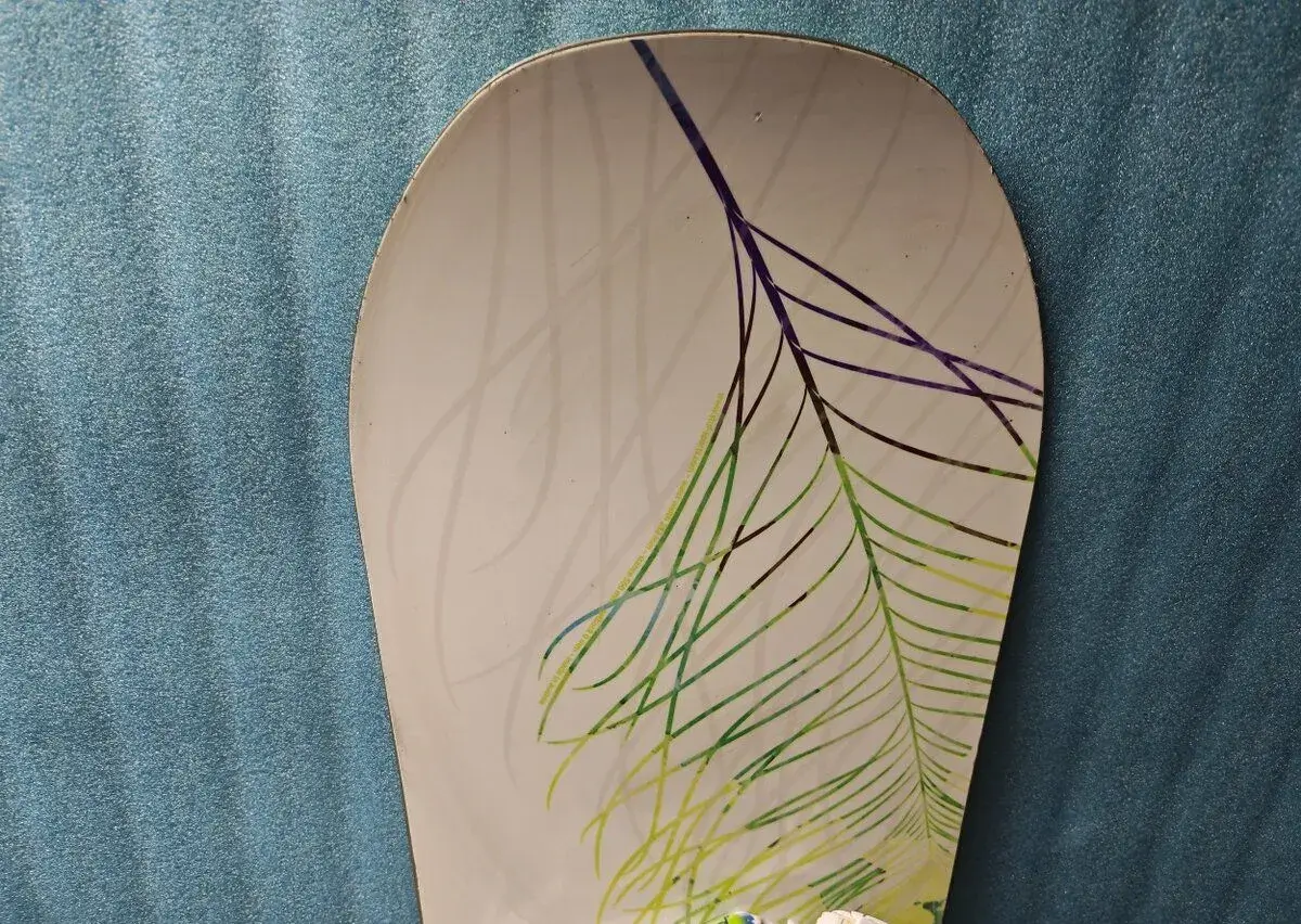 snowboard STUF Amber + vázání - 149 cm