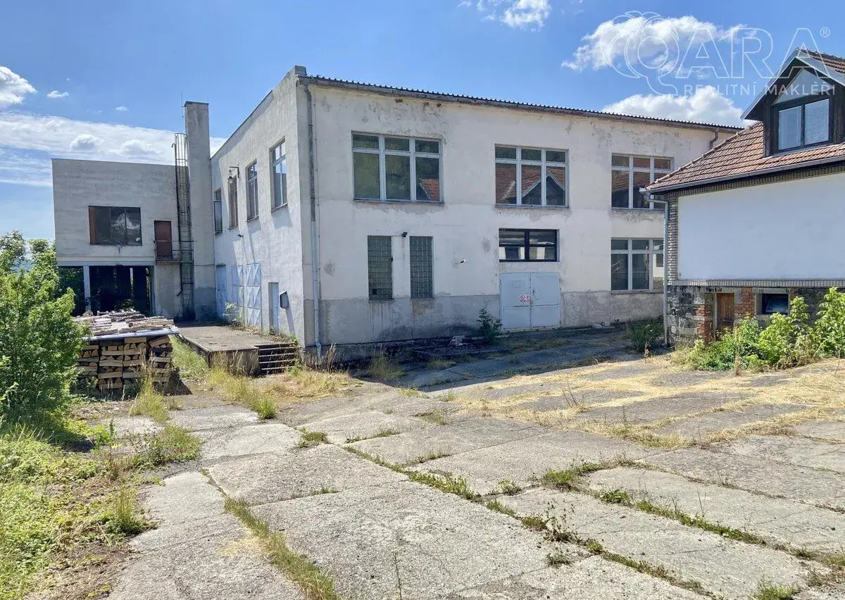 Pronájem výrobní čí skladovací haly - Račice-Pístovice