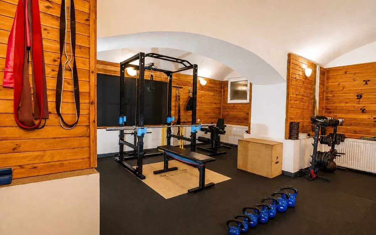 Prodej zavedeného a ziskového fitness studia v Praze.