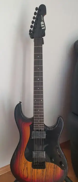 Zánovní elektrická kytara ESP LTD SN-1000HT