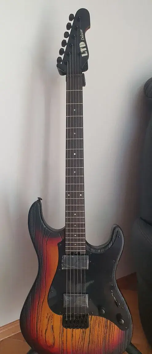 Zánovní elektrická kytara ESP LTD SN-1000HT