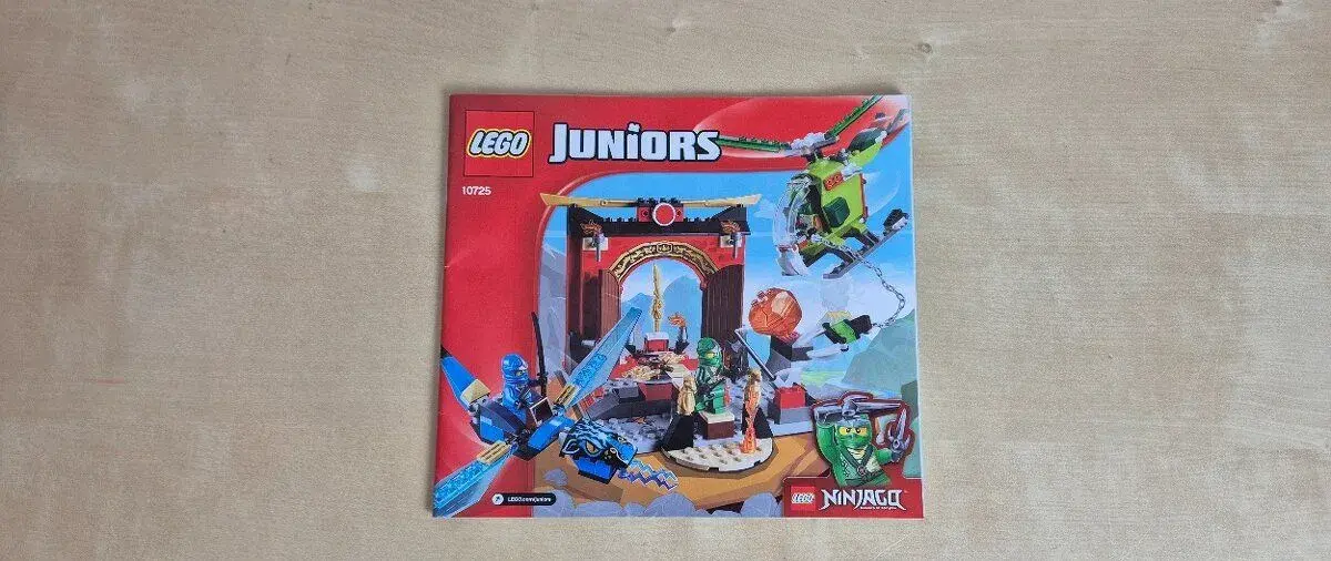 LEGO Ninjago Juniors 10725 Ztracený chrám
