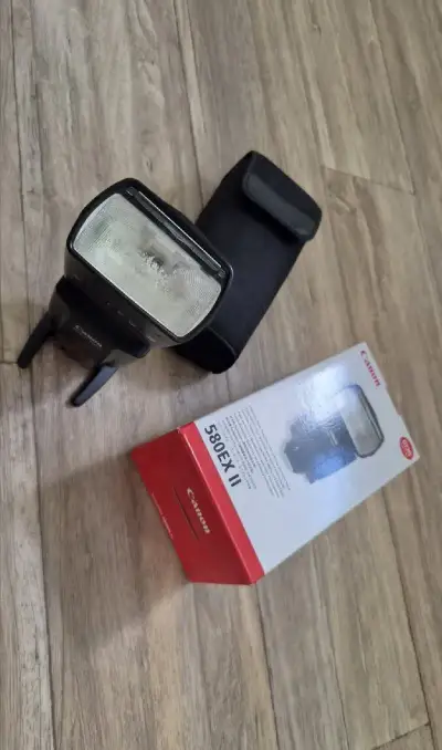 Canon Speedlite 580 EX II