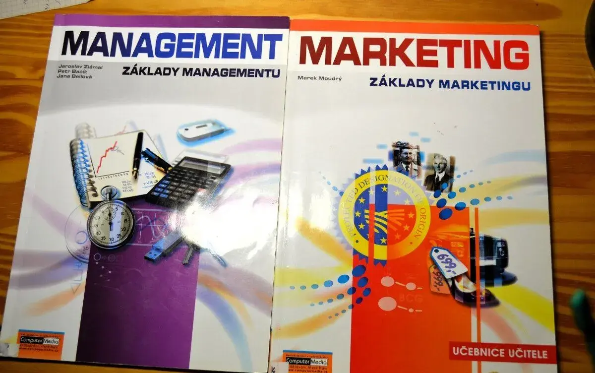Učebnice managementu a marketingu