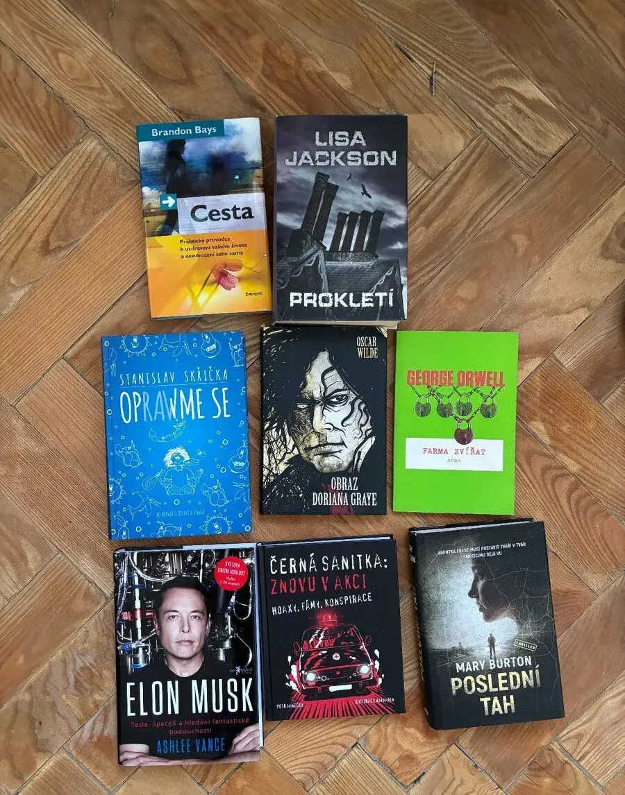 Knihy - detektivky, maturitní četba, mix
