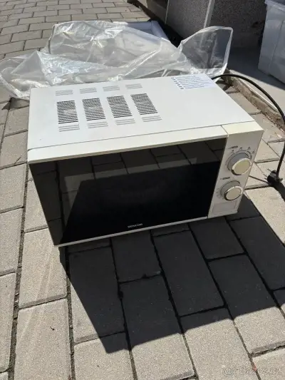 Mikrovlnná trouba Sencor Sencor SMW 1717WH 17 l (700 W)