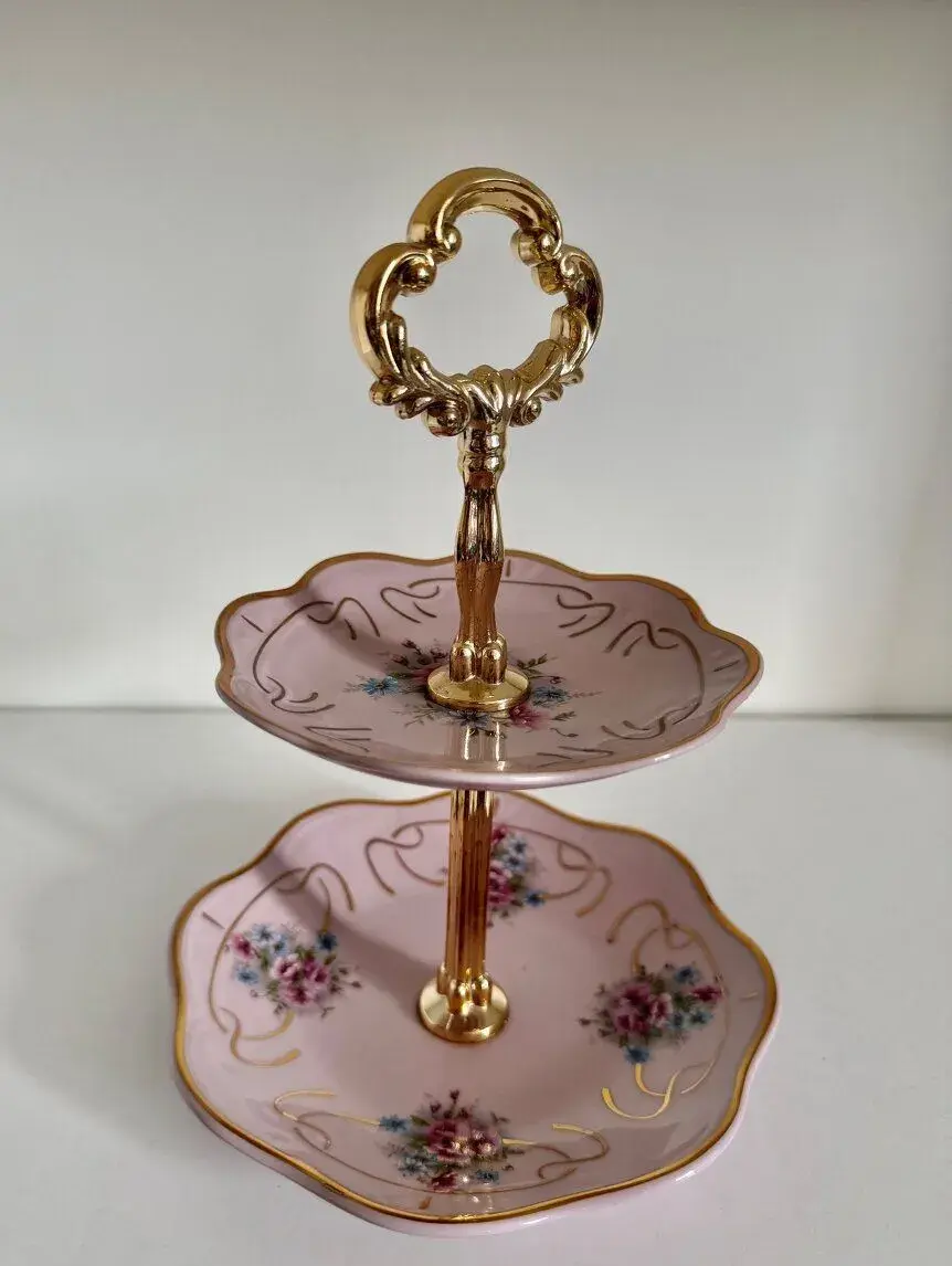 Porcelánový etažér - růžový porcelán Chodov