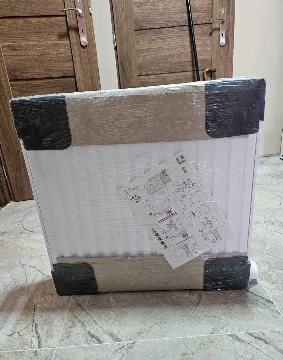 Deskový radiator Cosmo 60x60