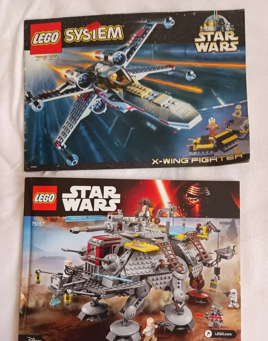 ORIGINAL NÁVODY STAR WARS LEGO