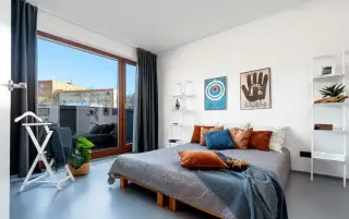 2xpostel s polohovacím roštem, matrací studio zdravého spaní