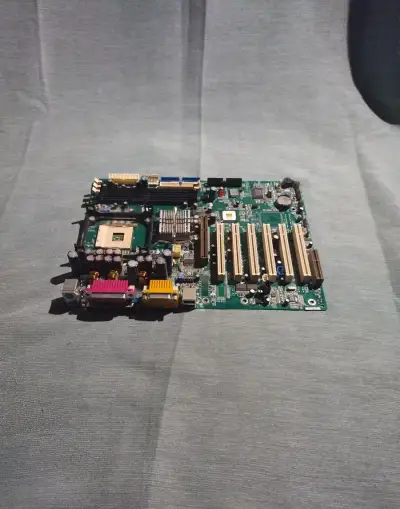 Základní deska Intel D850MV