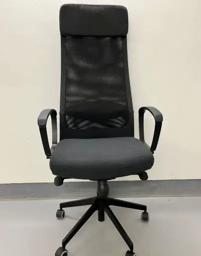Kancelářská židle Ikea Markus - top stav, více kusů