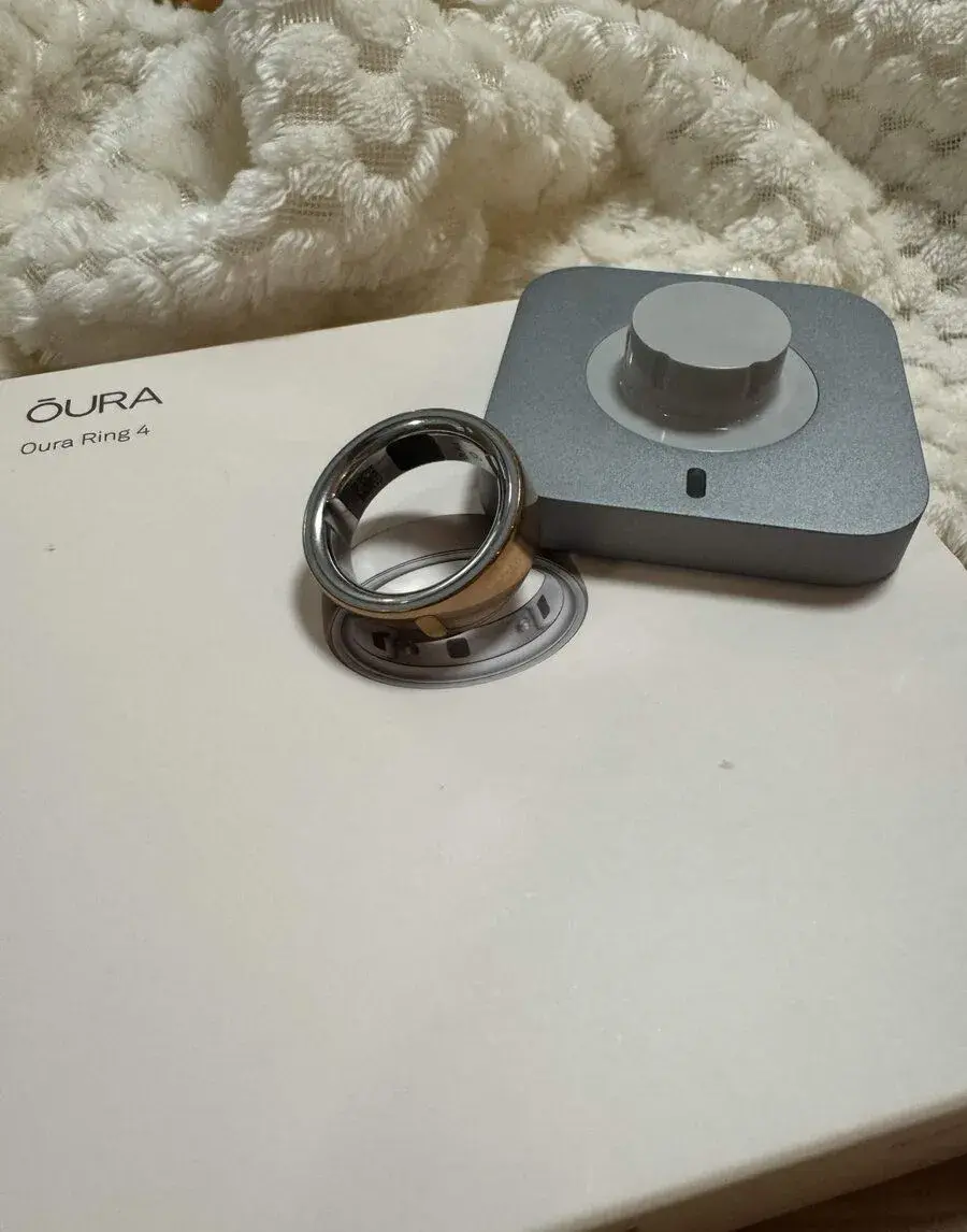 Oura Ring 4 Rose Gold, vel. 9, možnost výměny za Oura Ring