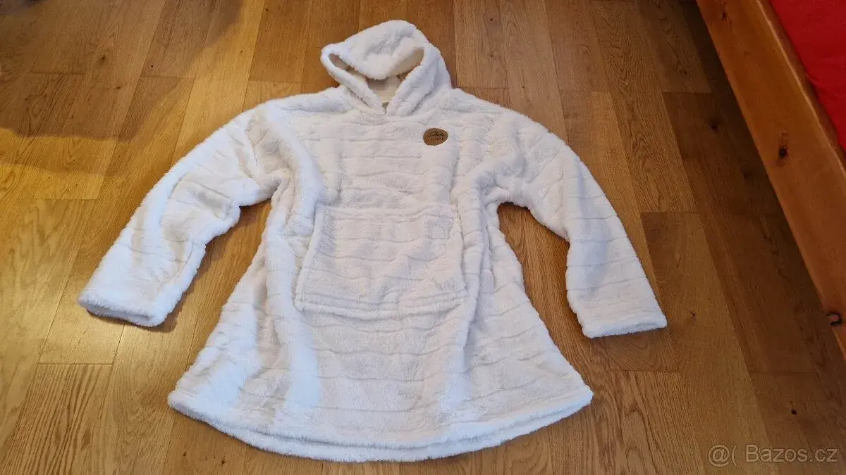 N.O.V.Á. kožešinová mikina oversize