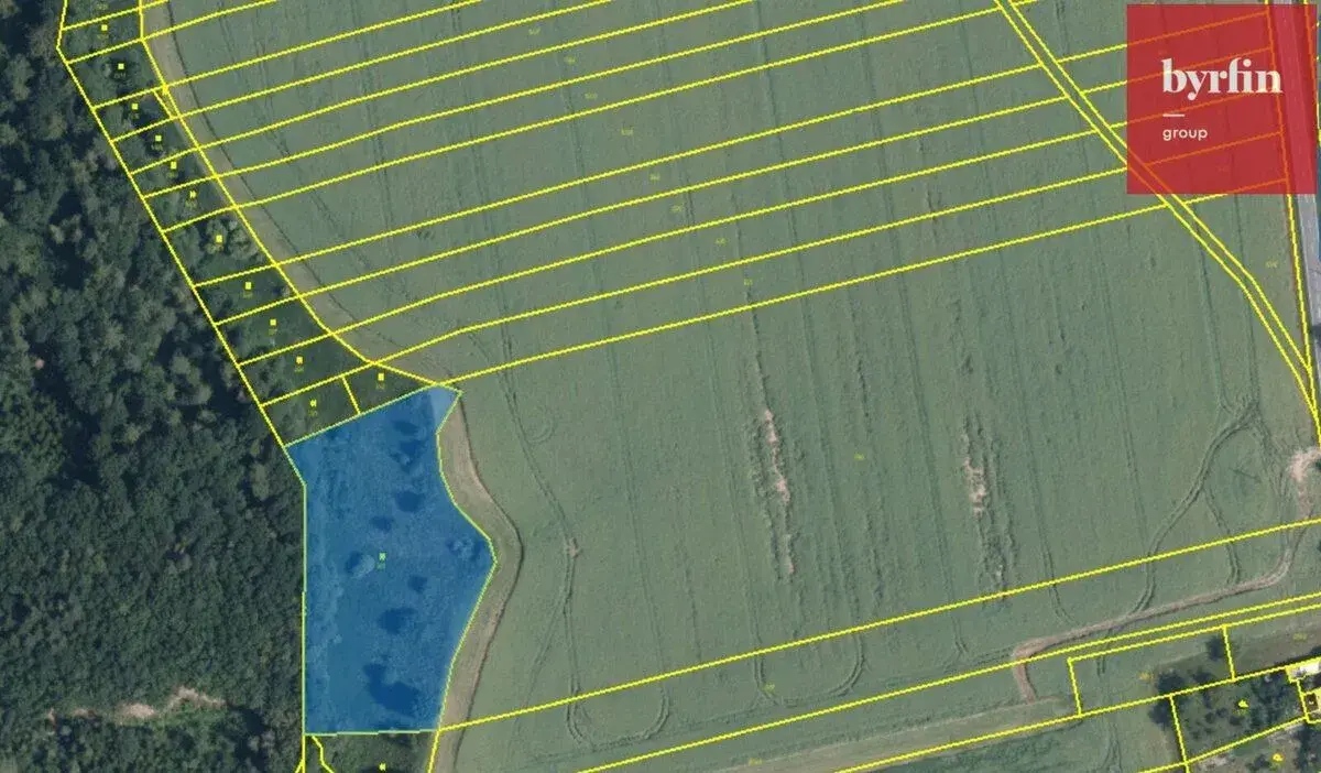 Prodej pozemku o výměře 6660 m2.