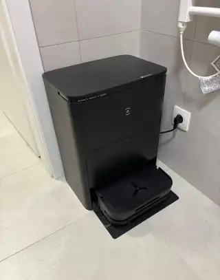 Roboticky vysavac Ecovacs DEEBOT X5 OMNI BLACK