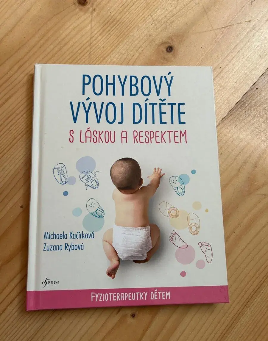 Pohybový vývoj dítěte s láskou a respektem - kniha