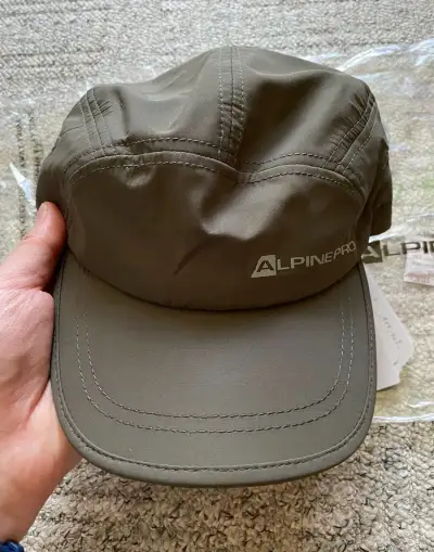 Nová unisex kšiltovka ALPINE PRO - DWR materiál, orig. bal.