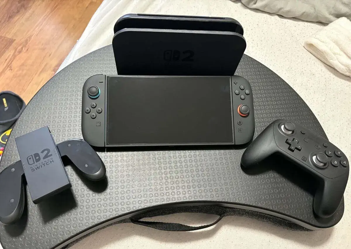 Nintendo switch 2 + příslušentství a hry