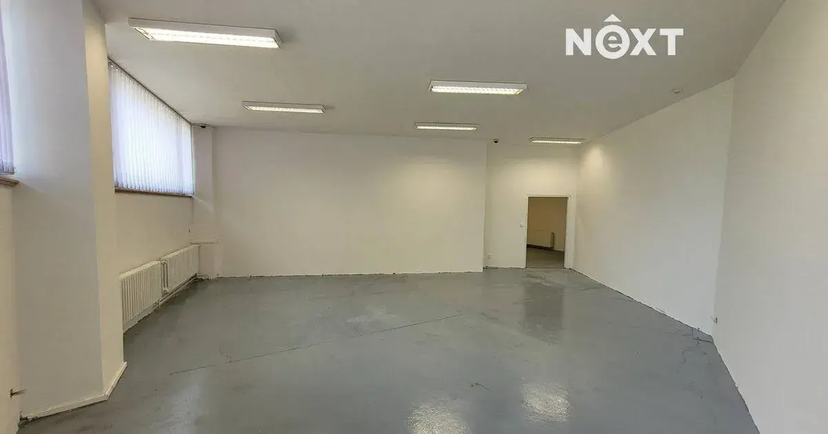 Pronájem komerční Kanceláře, 126㎡
