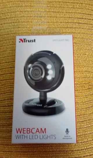 Nerozbalená KAMERKA k PC Trust Spotlight Pro, LED podsvícení