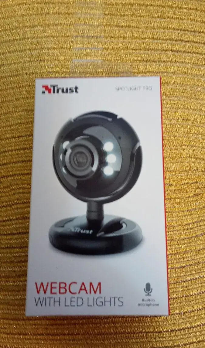 Nerozbalená KAMERKA k PC Trust Spotlight Pro, LED podsvícení