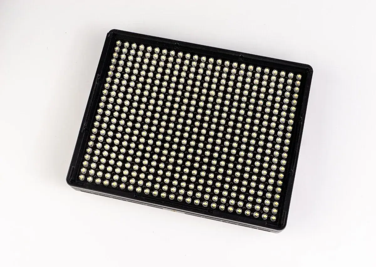 Aputure Amaran AL-528W LED světlo