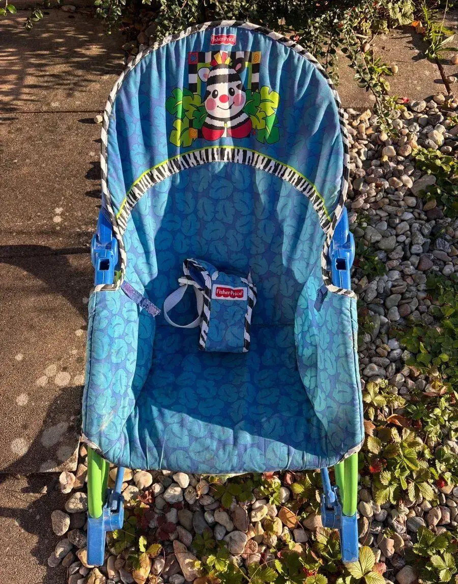 Houpací židlička FisherPrice