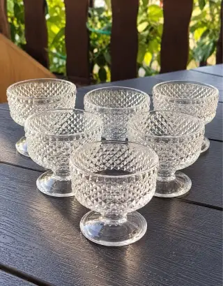 NOVÁ sada 6 ks skleničky na poháry diamantový vzor