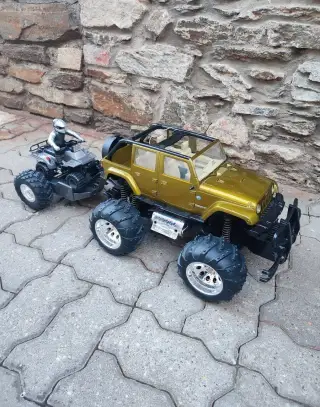 RC Jeep Wrangler unlimited