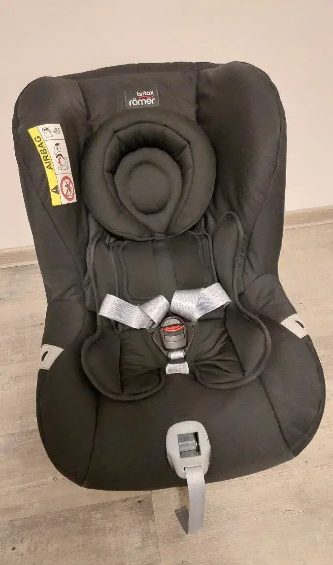 Autosedačka Britax Römer 0-18 kg