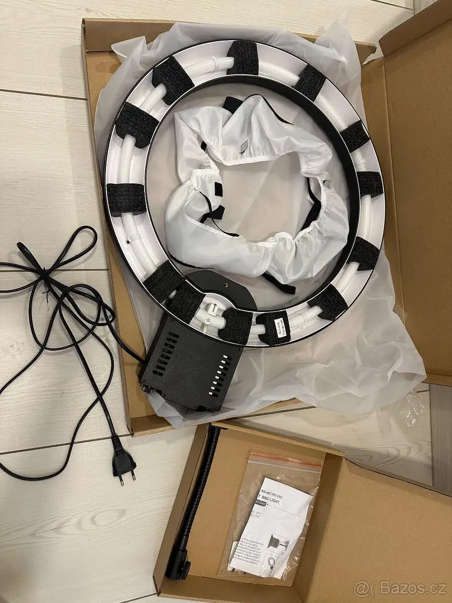 Kruhové zářivkové trvalé světlo Ring light 65W