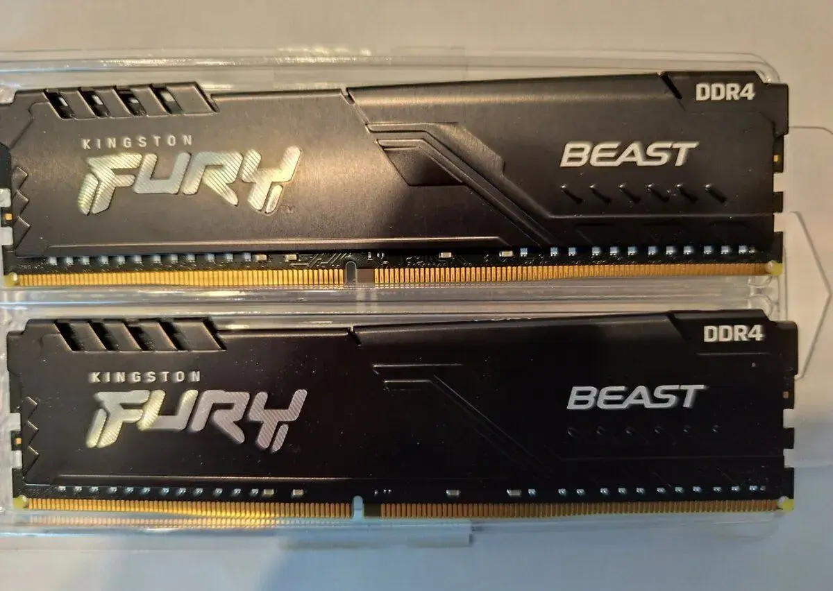 Kingston FURY 32GB KIT DDR4 3200MHz CL16 Beast Black
