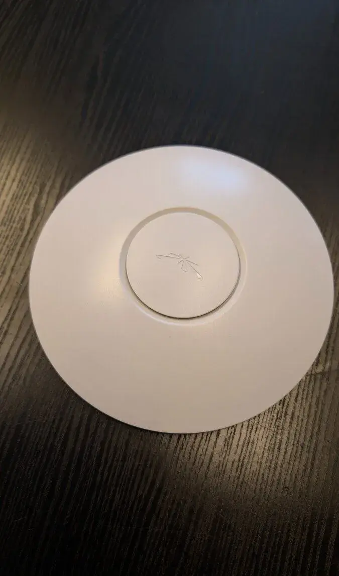 UniFi AP + LR SWX-UAP + GP-A240-050G