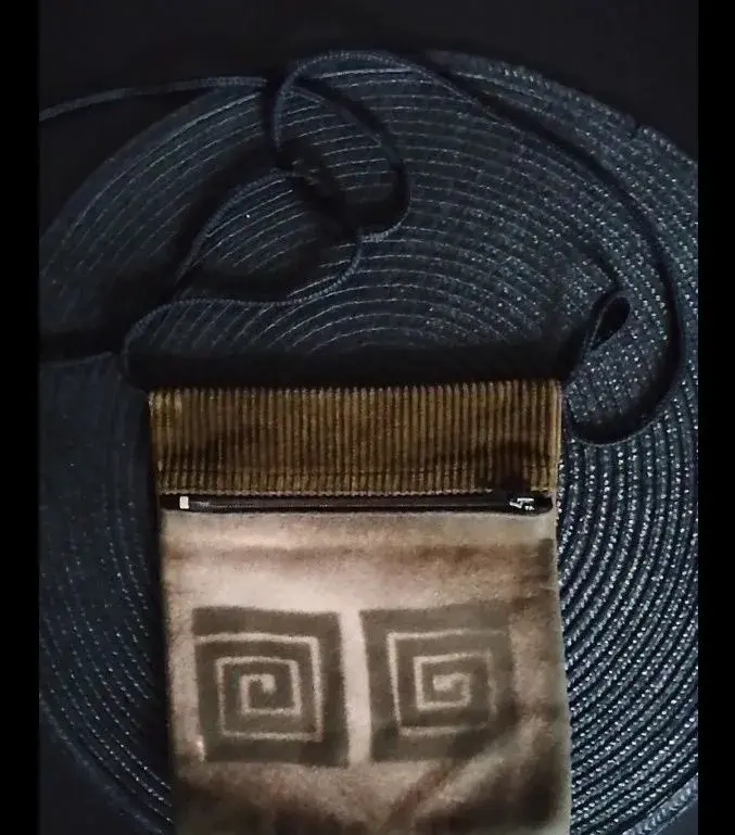 taštička crossbody
