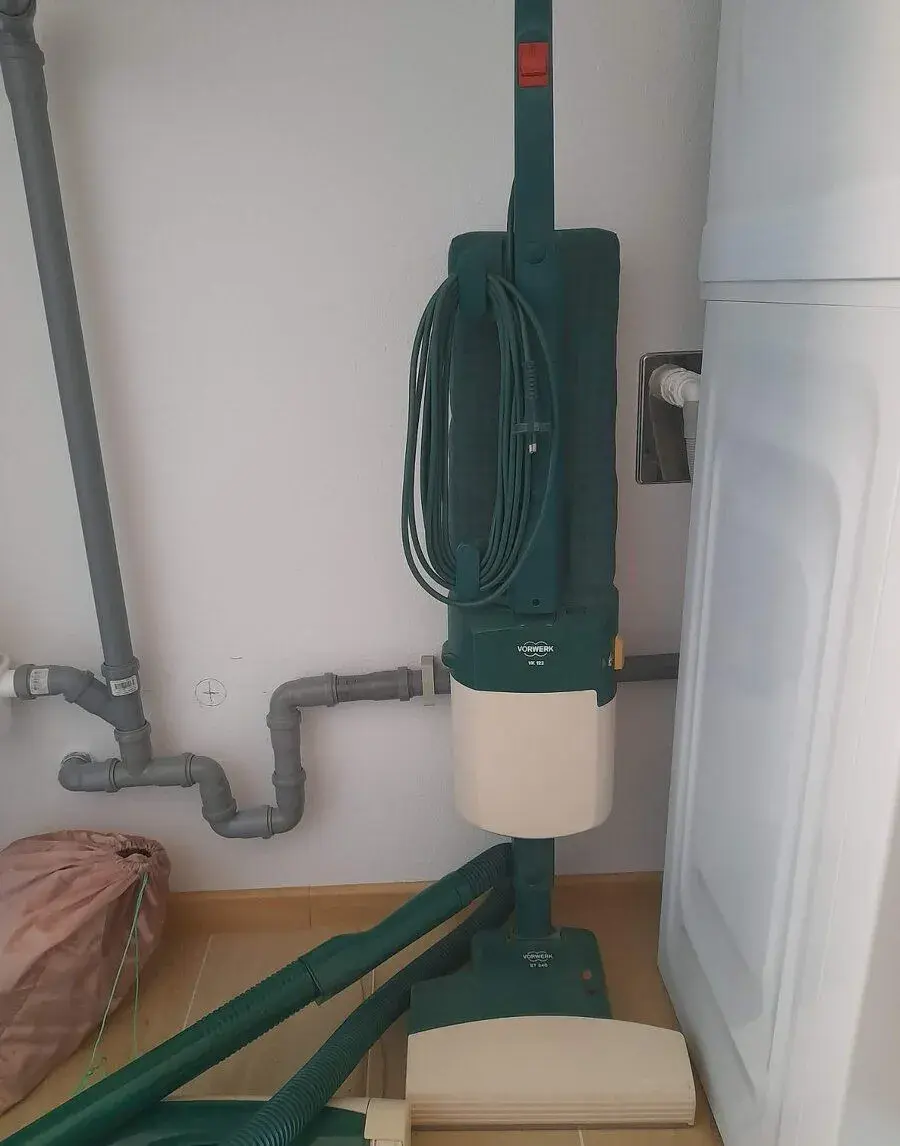vysavač a tepovač Vorwerk s příslušenstvím