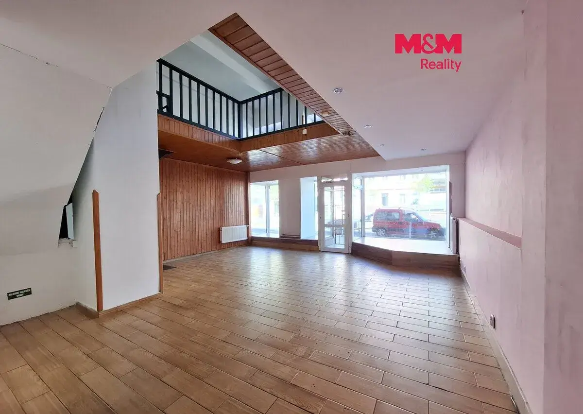 Prodej obchod a služby, 120 m², Karlovy Vary, ul. Sokolovská