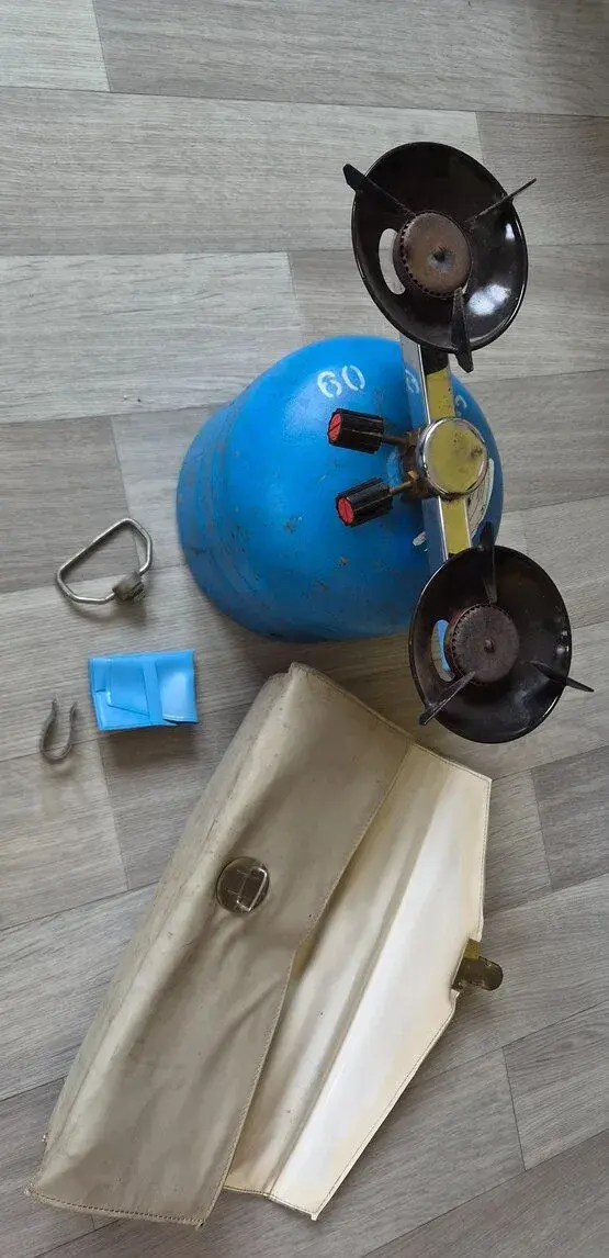 Propanbutanový vařič+2kg bomba