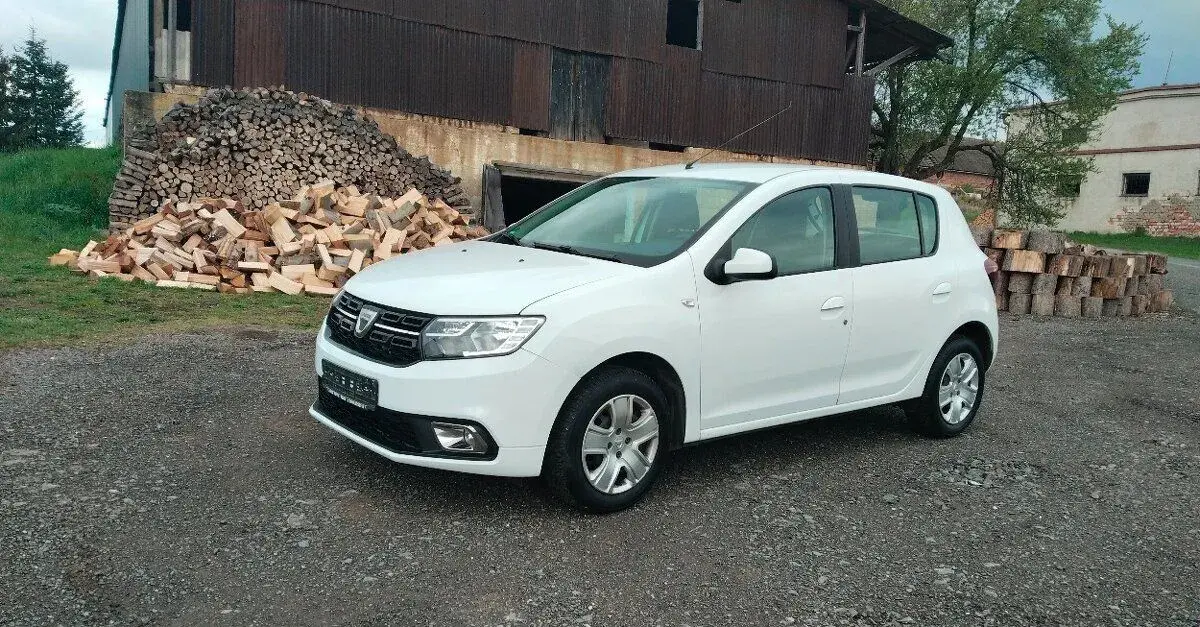 sandero 1,0i