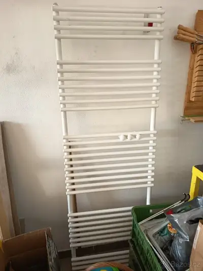 Žebříkový radiator