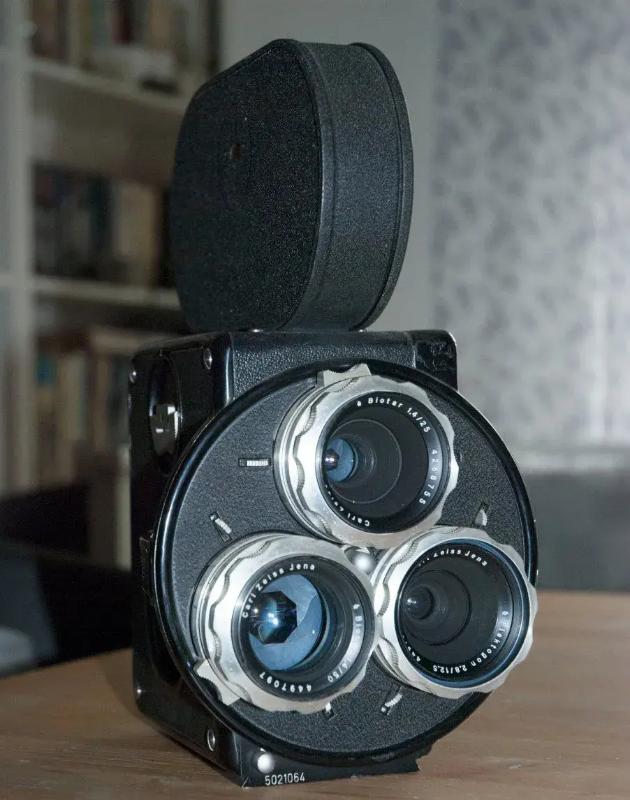 Kameru Pentacon AK 16