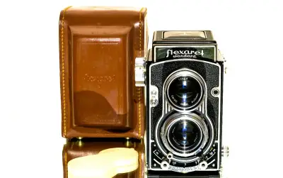 Flexaret S Standard černá s nápisem Po SERVISU